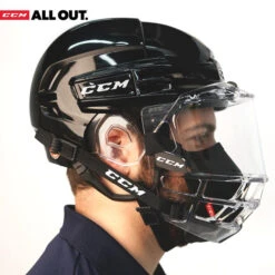 CCM Game On Player Mask -Wintersportgeschäft Products23359 832x832 871671190 1