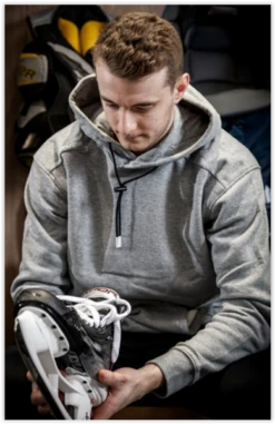 BAUER TEAM HOODIE ULTIMATE - SR.. 23